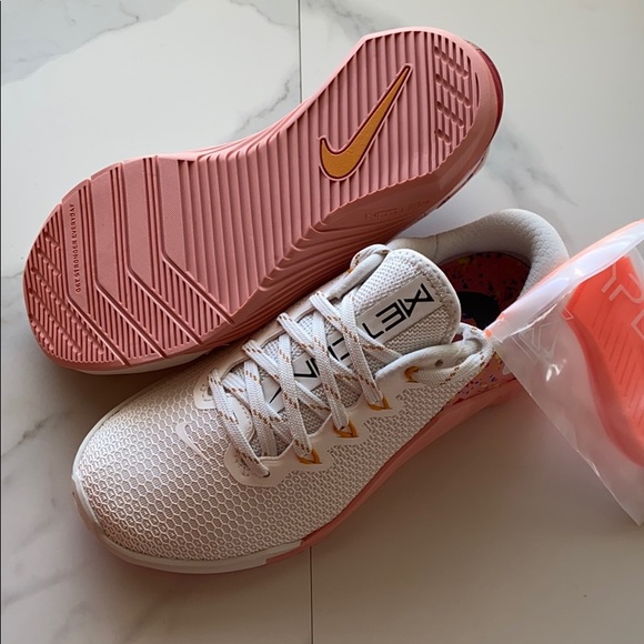 NWT Nike Metcon 5 AMP - Picture 7 of 7